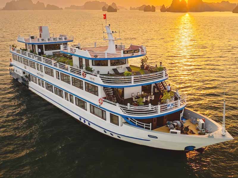 Swan Cruise - 2 Days 1 Night - Halong Bay & Bai Tu Long Bay
